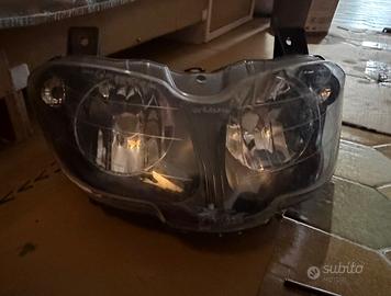 Faro anteriore Runner 50