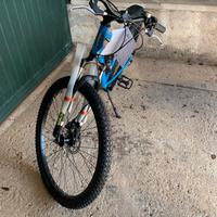 Bicicletta mountain bike cerchio 27,5