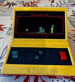 Tomy Rambler Gioco Elettronico Tabletop VFD 1982