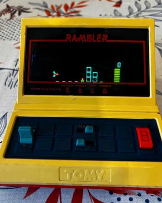 Tomy Rambler Gioco Elettronico Tabletop VFD 1982