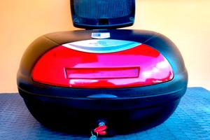 bauletto kappa/givi 50 litri puo contenere due cas