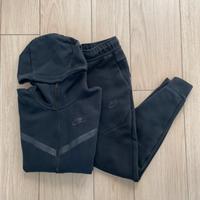 Completo Nike Tech Fleece Nero - XS