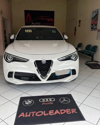 Alfa Romeo Stelvio 2.9 Bi-Turbo V6 510 CV AT8 Quad
