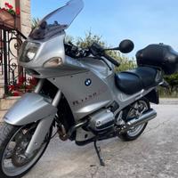 Moto molto bella con tris valige