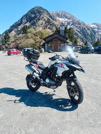 Moto TRK 502X