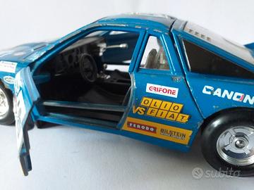 Maquette Burago 1/24 – Lancia 037 Rally (réf 5195) – Boîte Usée, Maquette Neuve