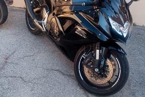 Suzuki GSX 750