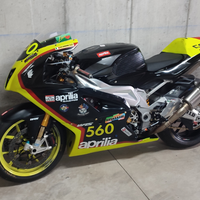 Aprilia RSV 1000 R