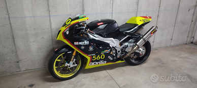 Aprilia RSV 1000 R