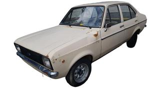 Ford Escort 1.1 Demolita - Per Ricambi
