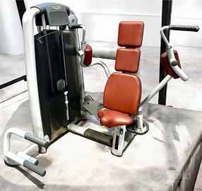 Pectoral Machine Technogym Selection