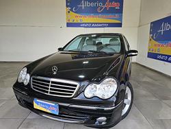 MERCEDES-BENZ C 220 CDI cat Avantgarde *95.000 K