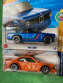 Hot Wheels Lotto 2 BMW = BMW 635 CSI + BMW 2002