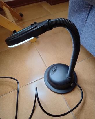 Lampada precisione con lente ingrandimento