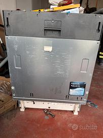 Lavastoviglie Hotpoint Ariston da  incasso