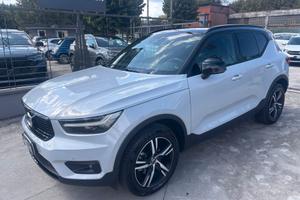 Volvo XC40 D3 R-design