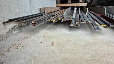 FERRO E ACCESSORI VARI. 