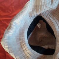 Cappello estivo color beige