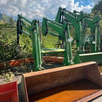 CARICATORE FRONTALE JOHN DEERE 583
