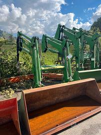 CARICATORE FRONTALE JOHN DEERE 583