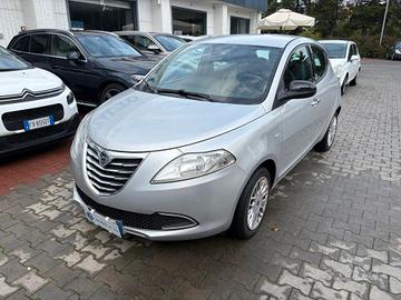 Lancia Ypsilon 1.2 69 CV 5 porte Gold