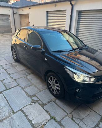 Kia Rio 2018 1.4CRDi 57kW ok neopatentati,Full