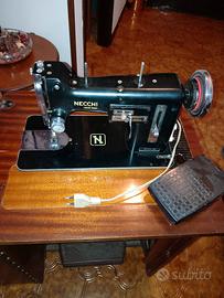 macchina da cucire Necchi mod. 267