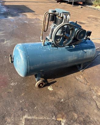 Compressore 500L