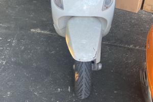 ricambi piaggio vespa lx usati