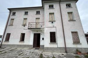 CASA DI CORTE A SAN BENEDETTO PO