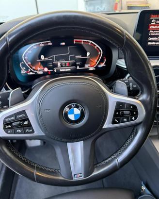 BMW 520 Xdrive pacchetto M