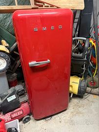 Smeg Frigorifero Monoporta rosso