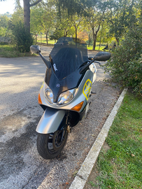Yamaha t max 2002