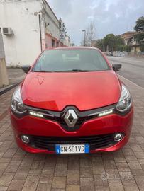 Renault Clio 1.2 75CV GPL 5 porte Costume National