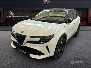 Alfa Romeo Junior 1.2 136CV Hybrid eDCT6 ibri...