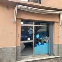 NEGOZIO A LAVAGNA