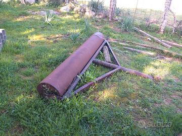 Rullo livellatore terreno