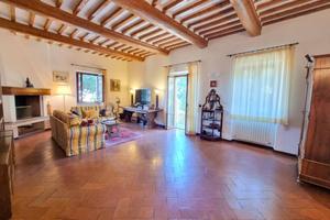 Villa di 150 m² con 5 locali a Montespertoli