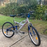 Bici vicini mountain bike ruote da 24