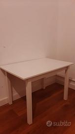 Simple White Table – Ideal for Study or Kitchen