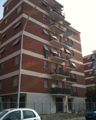 Bilocale bella zona via torino- esselunga