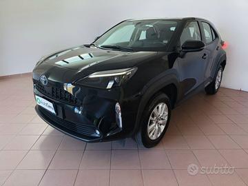 Toyota Yaris Cross SUV 1.5H (116 CV) E-CVT BUSINES