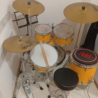 Batteria marca Yamaha Ryden