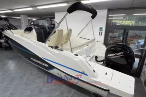 Quicksilver 705 Open (2027)