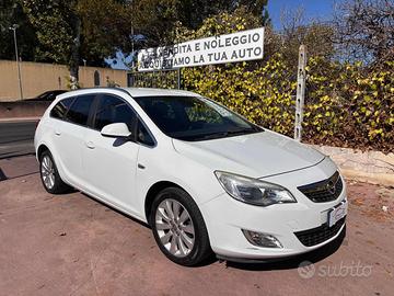 OPEL Astra 1.4 Turbo 140CV Sports Tourer GPL Tec