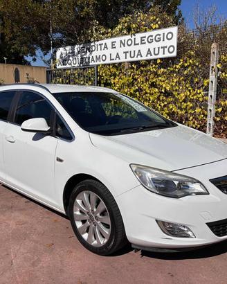 OPEL Astra 1.4 Turbo 140CV Sports Tourer GPL Tec