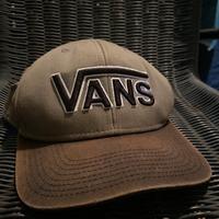 Cappellino Vans originale – Logo ricamato