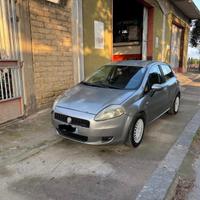 Fiat Grande Punto 1.3 MJT 75 CV 5 porte Dynamic