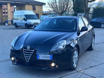 Alfa Romeo Giulietta 1.6 JTDm-2 105 CV Exclusive