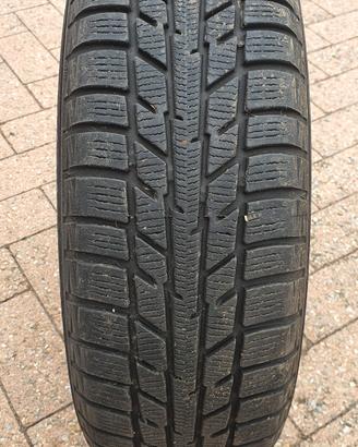 gomme invernali su cerchi in ferro